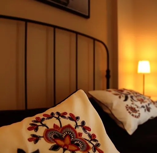 Apartament Levant & *